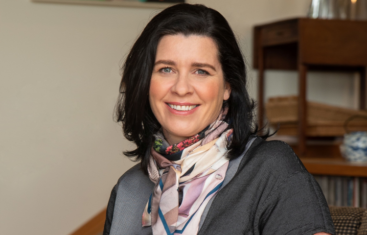 Aged care expert urges young people to look into job caring for the elderly