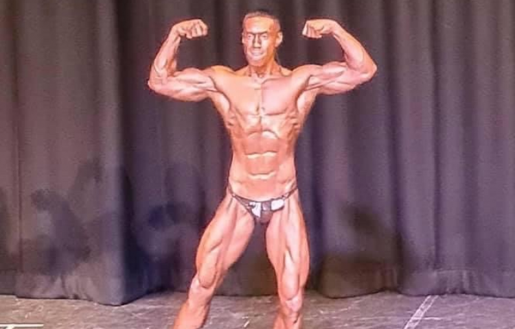 Bay bodybuilding rookie captures title in first show