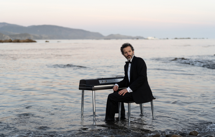 Bret McKenzie announces Songs Without Jokes show at Toitoi