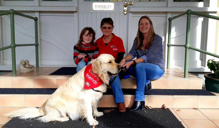 Canine Friends Pet Therapy share the love with those who need it most