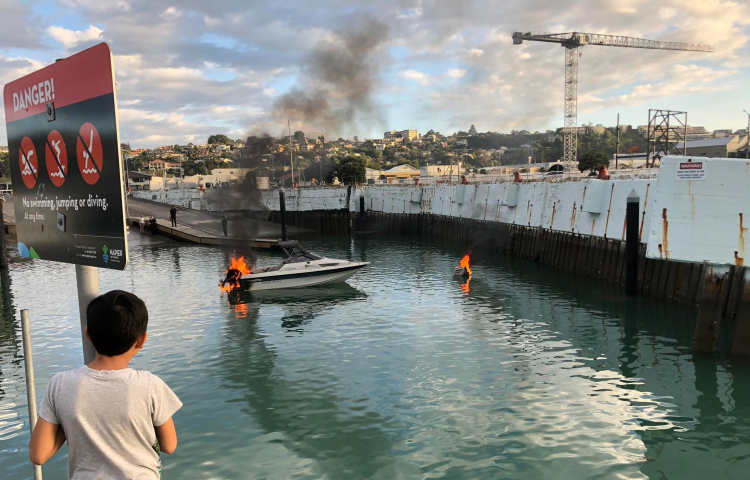 Firefighters extinguish blaze on drifting boat