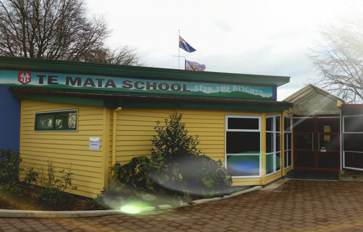 Four Te Mata Primary School children test positive for Covid-19