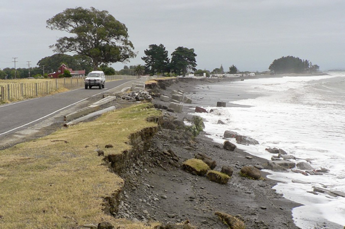 Local ‘collaborative approach’ to coastal erosion draws international praise