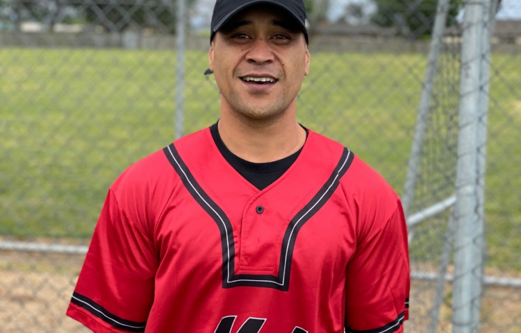 Newcomers METS add spice to Bay softball comp