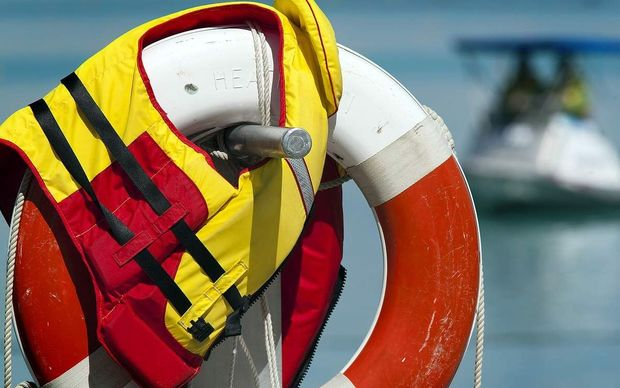 ‘No excuses’ for not wearing lifejackets