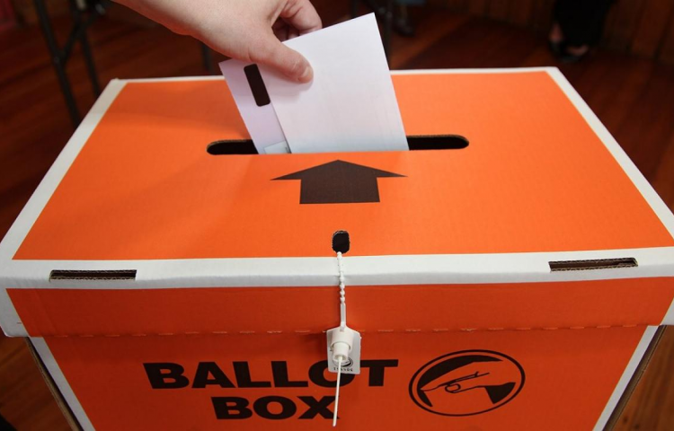 Official General Election results: Labour and Maori party pick up extra seat each, National lose two.