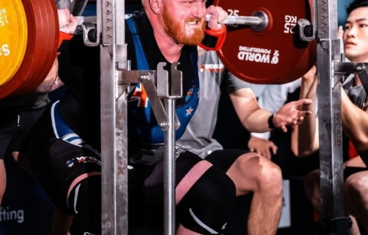 Powerlifter takes supreme CHB award home