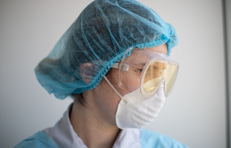 Quarantine Worker tests positive for COVID-19, two businesses visited while infectious.