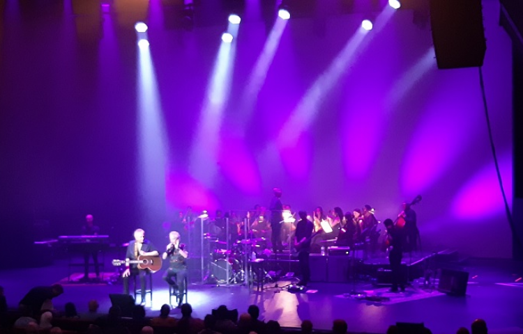 Review: Air Supply – The Lost in Love Experience