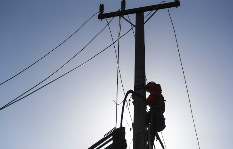 Some Napier residents to prepare for second night without power