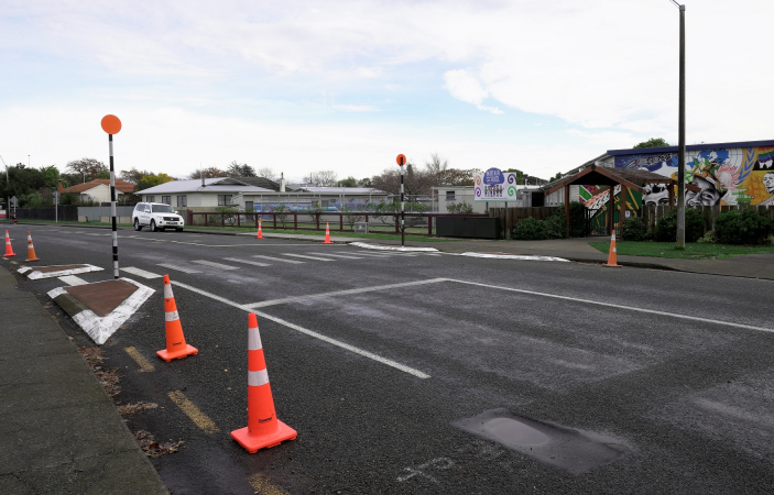 Trial traffic calming measures on Willowpark Road North