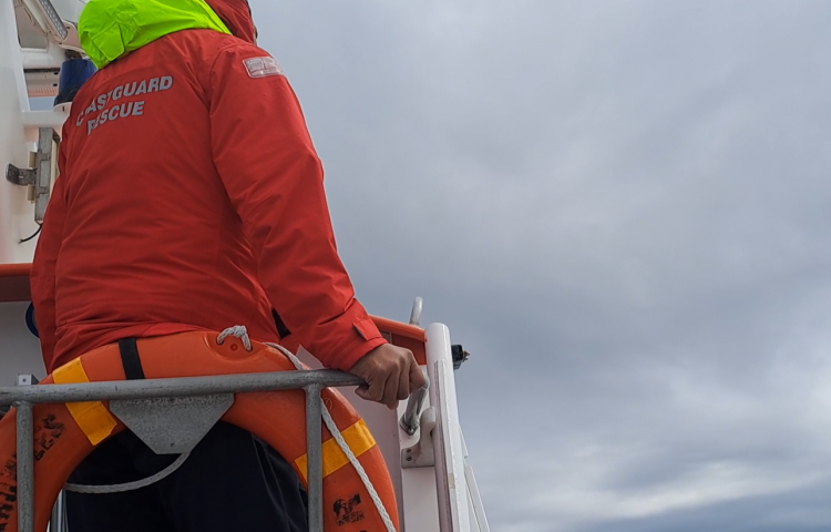Video: Crews continue to search for missing fisherman in Hawke Bay