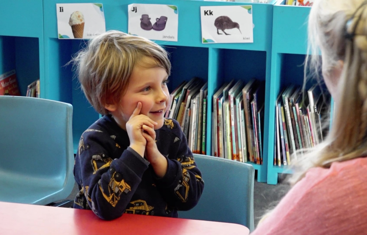 VIDEO: Napier Libraries foster love of reading through winter programme