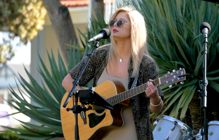 Video News: Singer/Songwriter returns home to entertain in local music scene.