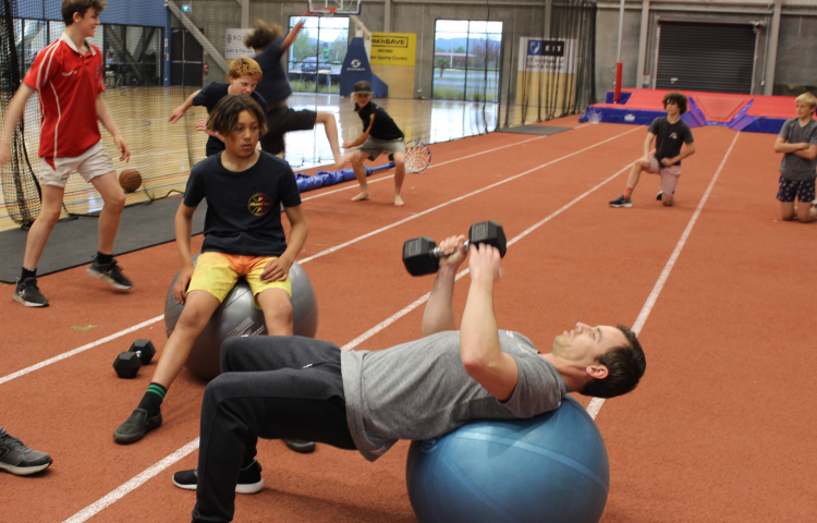 Young HB surfers get expert advice for edge